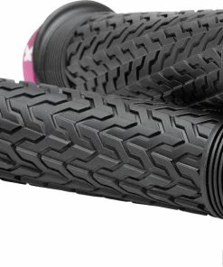 Sixpack Racing Poignées S-Trix AL 13 Sixpack Racing Poignées S-Trix AL -Accessoires Vélo Soldes sixpack racing s trix AL black pink grips 293004